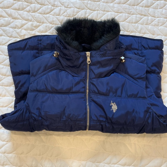 U.S POLO ASSN sleeveless puffer jacket - Picture 10 of 10